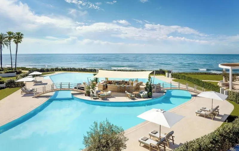 Pool with bar and sea view